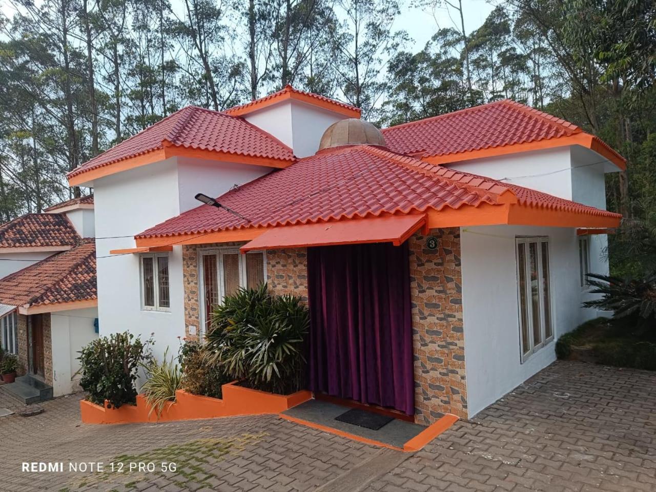 Snow White Home,Bedford Road, Yercaud Exterior photo