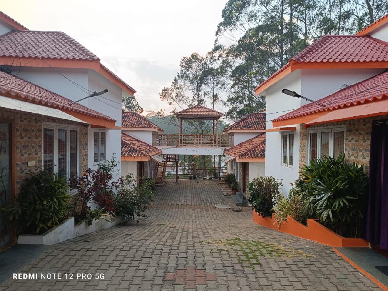 Snow White Home,Bedford Road, Yercaud Exterior photo